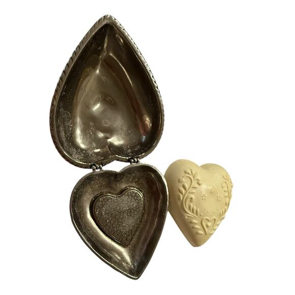 Brighton Silver Jewelry Trinket Heart Shaped Box Originally Contained Soap - Picture 3 of 5